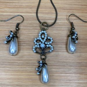 NEW Water drop Faux Pearls Jewelry Set